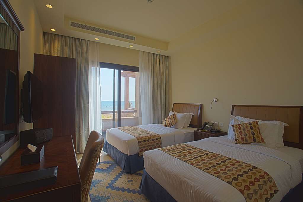 Golden Tulip Sharma Resort Cameră foto