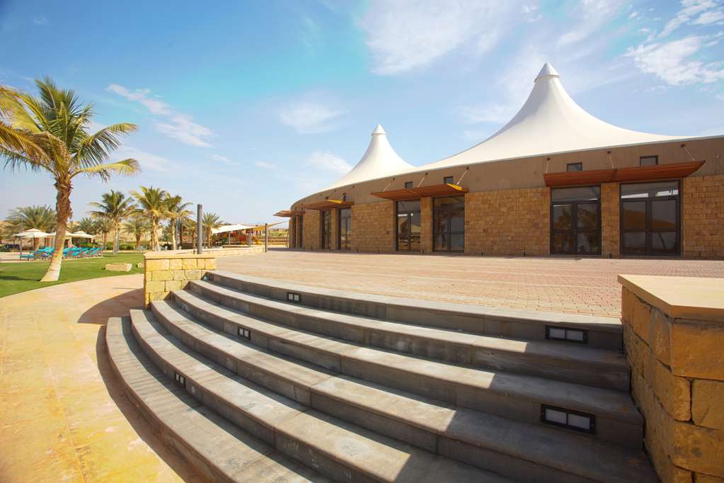 Golden Tulip Sharma Resort Facilități foto